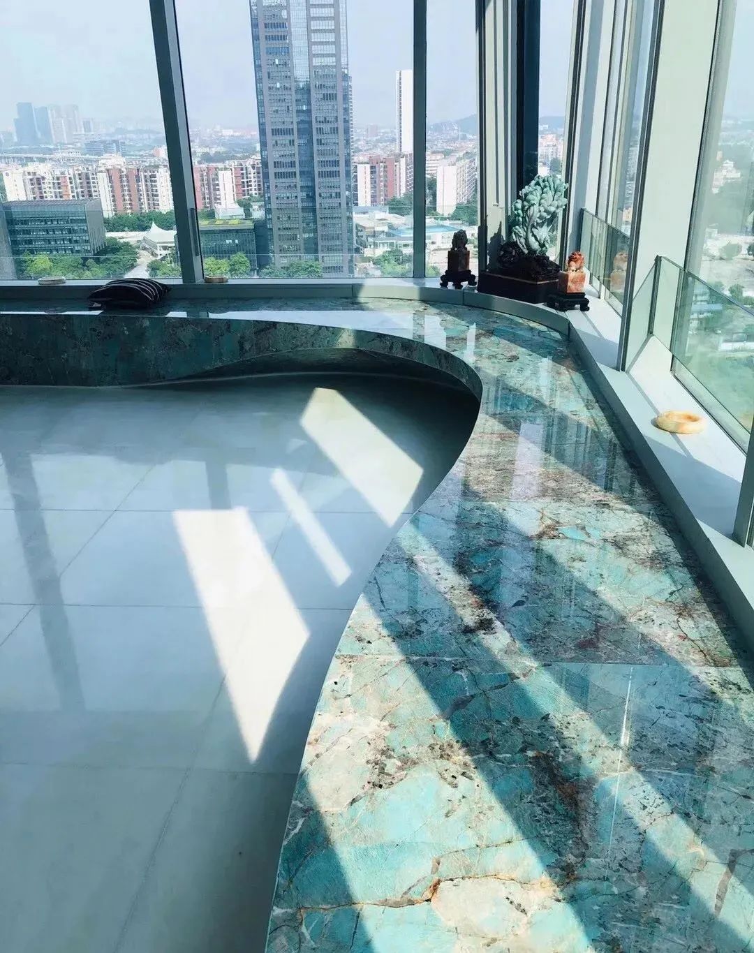 Amazonite Quartzite Window Sill.jpg Amazonite Quartzite Window Sill.jpg