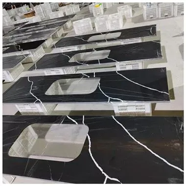 Черные кварцевые кухонные столешницы